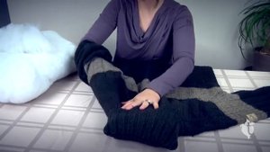 как из свитера сделать лежанку для вашего питомца