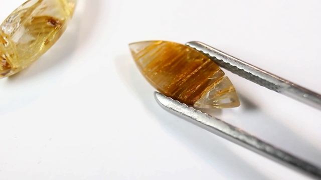 Кварц рутиловый 5,58 кр., 5,75 кр., 4,05 кр смотреть онлайн