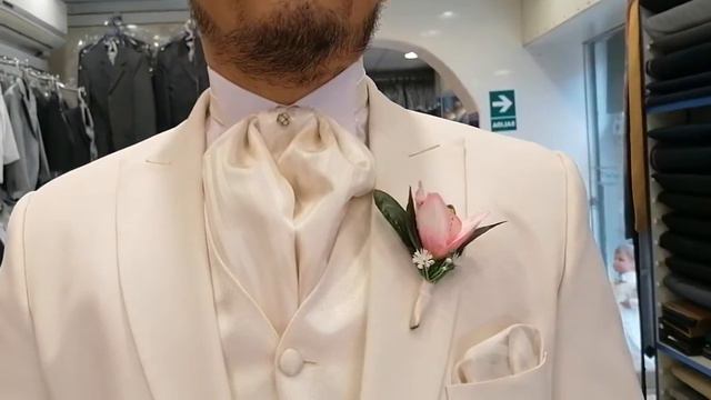 SASTRERÍA “EL CORTE INGLES" смотреть онлайн