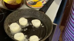 Классический Рецепт Пышных Сырников из Творога на Сковороде Пошагово.