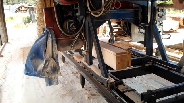 Распиловка / раскройка березы. Sawing birch.
