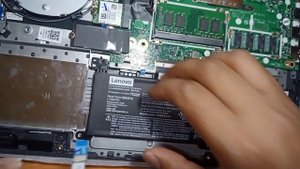 Lenovo V14 ADA MODEL 82C6 upgrade to 12Gb ram and 960Gb sata HDD.