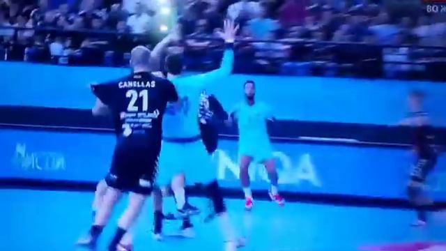 Арпад Штербик одбрана против Барселона смотреть онлайн