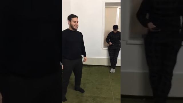 Аллерой. 1 апрель 2022 год . Первый таравихь намаз ! ( Бе1анчур кешнашкар мяждиг)! смотреть онлайн