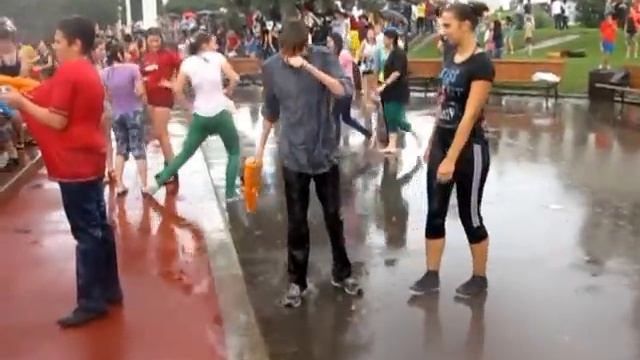 Водная битва. Москва. / Water battle. Moscow. смотреть онлайн