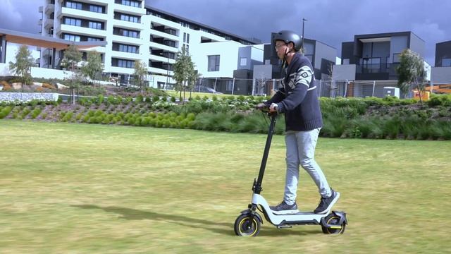 Voltrium Ion Max - A Pre-production Look смотреть онлайн