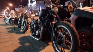HONDA nv750 custom
