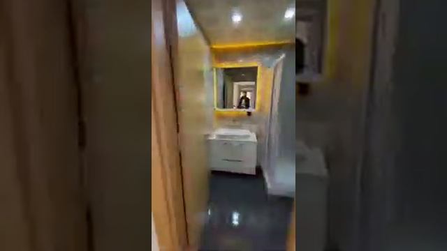 Большая элитная квартира в Стамбуле. 260 кв.м.4 ванной комнаты,два этажа (дублекс). 2022 смотреть онлайн