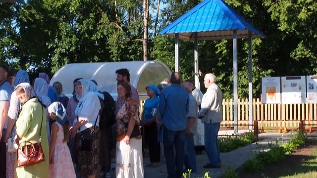 В агрогородке Бродец спустя сто лет появился храм смотреть онлайн