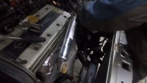 Замена патрубка охлаждения GM 1336137 Opel Vectra B (x20xev) рестайл