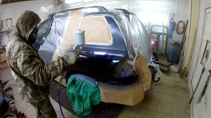 Шпаклюем, грунтуем, пятую дверь +, красим левое заднее крыло.  2 часть.