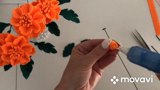 МК Цветы из фетра??. DIY How to make Felt flowers tutorial ? ? смотреть онлайн