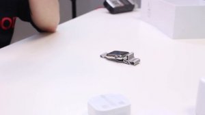 Стальные Apple Watch. Первый взгляд.