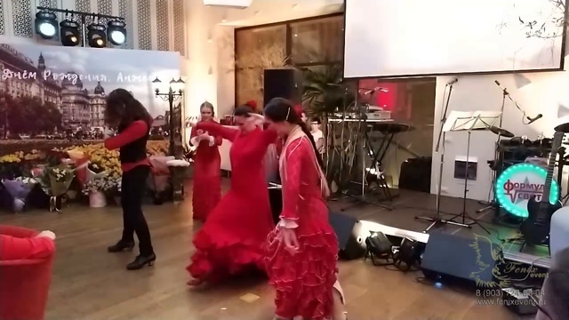 Заказать испанский ансамбль на свадьбу, юбилей, праздник корпоратив в Москве Испанское фламенко шоу