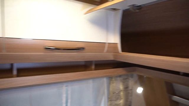 Hobby De Luxe 515 UHK 2021. 7 Personen. Wohnwagen mit Hubbett: Sehr viel Platz. смотреть онлайн