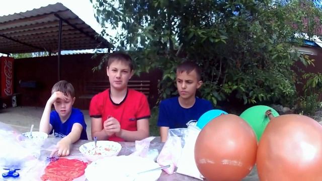 КАК СДЕЛАТЬ КРАСКИ ХОЛИ? ФЕСТИВАЛЬ КРАСОК ХОЛИ В КУРСКЕ 2017 смотреть онлайн