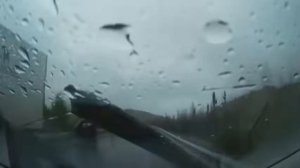 Слышишь  брат не спеши