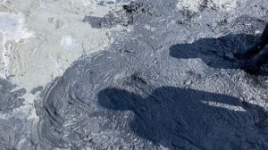 Лечение под открытым небом. Соленое озеро. Веселовка. Краснодарский край.