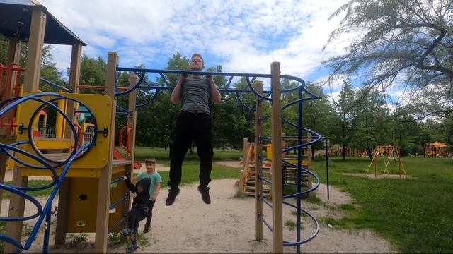 Подтягивания без рывков, три подхода смотреть онлайн