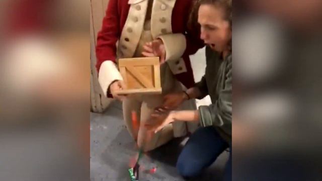 The Casts of Hamilton Perform The Hamilton Polka