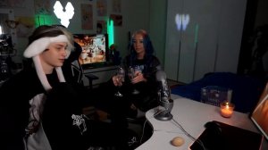 ИВАН ЗОЛО И СВЕТА СОЛЛАР ПОШЛИ В ТУАЛЕТ ЧТОБЫ СДЕЛАТЬ ДЖАГА ДЖАГА!