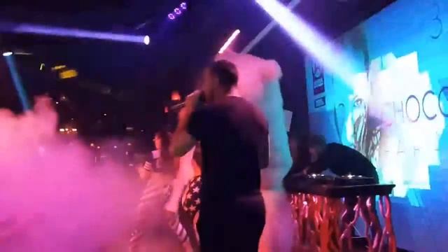 Белый Медведь танцует тверк! (Polar Bear Twerk)