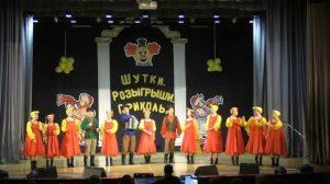"Во деревне-то было в Ольховке" - образцовый ансамбль русской песни "Заплетися плетень".