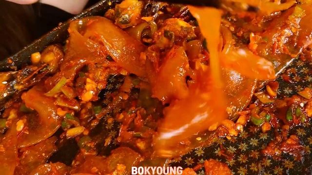 ASMR SPICY SEAFOOD made with Indonesian sambal sauce and Korean spicy fire sauce MUKBANG