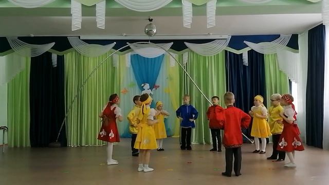 Танец "Вася-Василек" подготов.группа смотреть онлайн