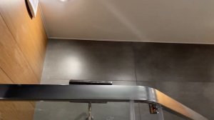 Дизайн ванной комнаты в коттедже: керамогранит, сантехника и мебель. Отзыв клиента о Кафель Онлайн.