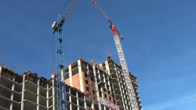 Саратов. Стройка на Набережной