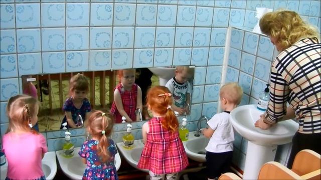 "Умывание" младшая группа смотреть онлайн