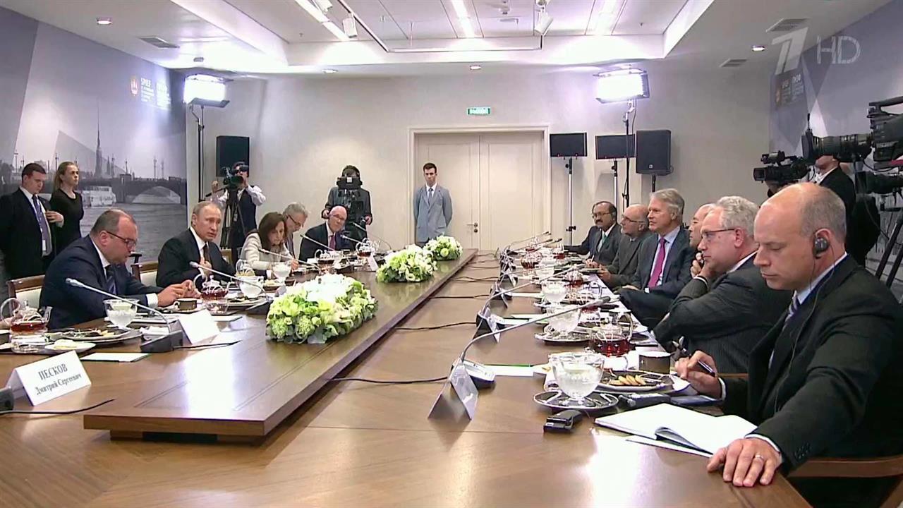 Президент Владимир Путин ответил на вопросы руководителей крупнейших зарубежных информагентств