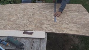 Бройлеры. Как сделать кормушку для бройлеров своими руками?