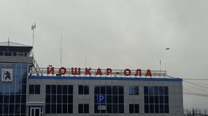 Самолёт Ан-2 в небе над аэропортом Йошкар-Олы