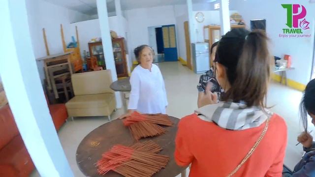 Explore Mekong Delta by Canal - TPtravel Vietnam ( part 2 ) смотреть онлайн