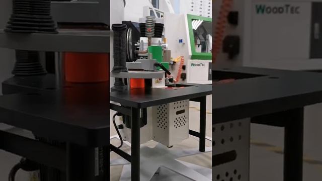 кромкооблицовочный станок WoodTec KM 40