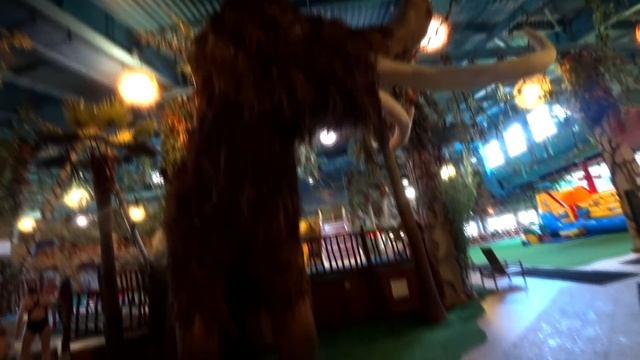 VLOG Аквапарк ЮРСКОГО ПЕРИОДА в Киеве. DREAM ISLAND the JURASSIC PARK Kiev.
