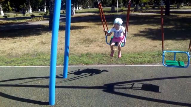 Страна читающая-Ангелина Панарина читает произведение "Почему лето короткое" (Орлов Владимир) смотреть онлайн