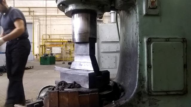 Бойки. Установка. Молоток на 250. смотреть онлайн