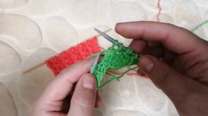 Узор замочек. Спицами.