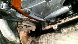 правая крышка грм туарег bks 3.0 tdi