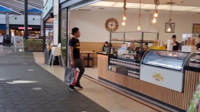 Уехали в ИСПАНИЮ. Шоппинг и Подарки смотреть онлайн