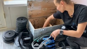 Домашний спортзал. Гантели, утяжелители, штанги, эспандеры... Что лишнее? Расхламление