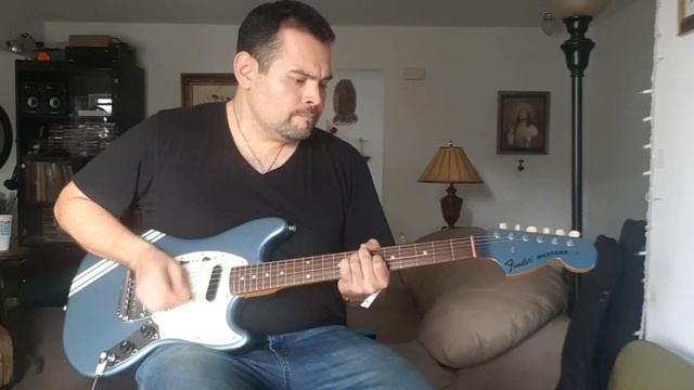 FENDER MUSTANG COMPETITION (English Video) #offsetguitar смотреть онлайн