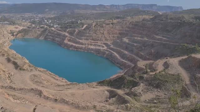Крым Севастополь Кадыковский карьер, мыс Фиолент смотреть онлайн