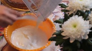 Cooking: крем для бисквитных коржей из сметаны и белков.