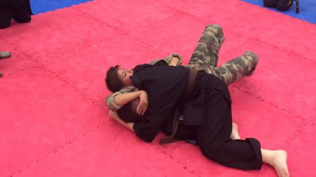 Джиу джицу партэр ISSUGAI смотреть онлайн