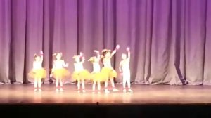 Танец птенчиков