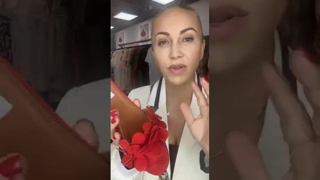 Обзор костюма и обуви. Шоурум Мими. Модные образы на каждый день. [Архив] Сезон: Лето. смотреть онлайн